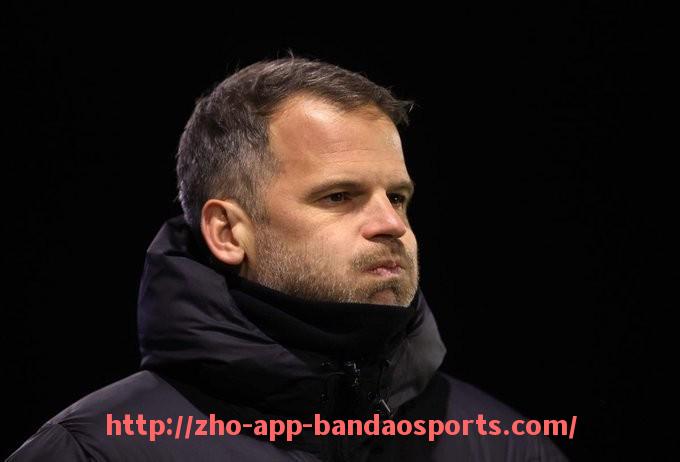 半岛体育app-法甲赛季战术执行力评估:球员配合与教练战术实现