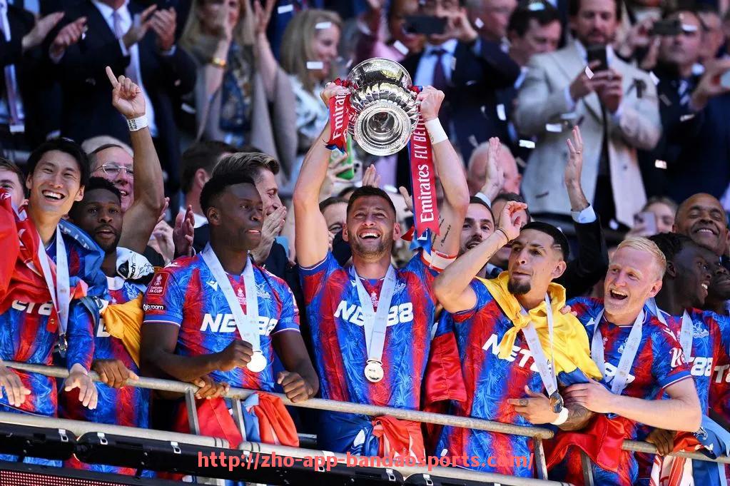 半岛体育app-世俱杯场边广告技术融合趋势展示数字广告在赛事中的商业变现潜力